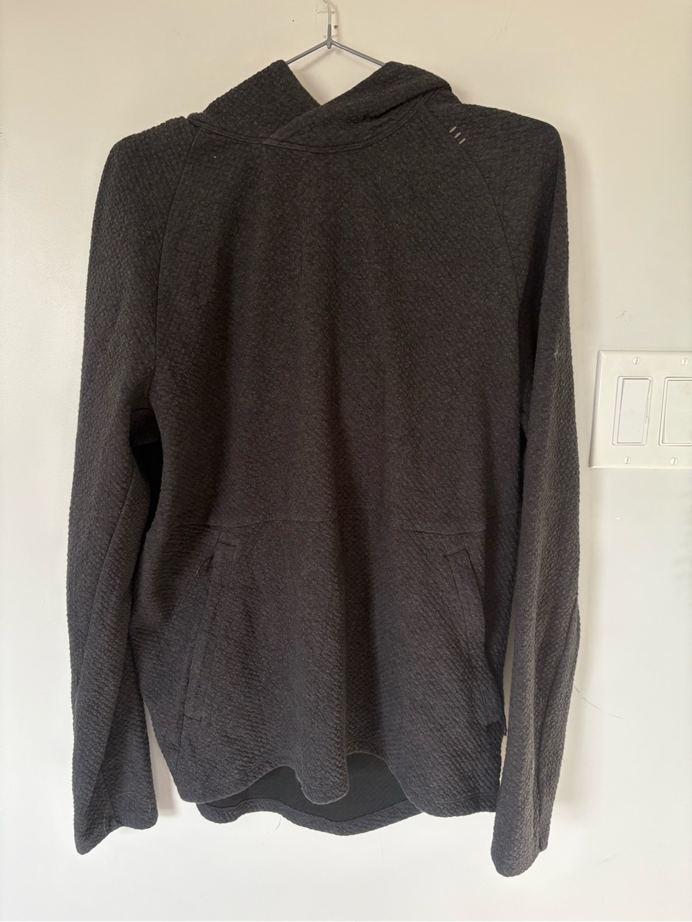 Men's Lululemon At Ease Hoodie | Textured Knit | Grey | Medium